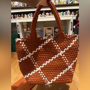 Hnycinj Vegan Leather Tote Bag